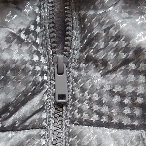 Yes Do Kid's Silver Puffer Type Jacket with Faux Fur Hood Sz 12 Y Fall Winter - Picture 5 of 12